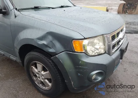 2011 Ford Escape Xlt from USA, damaged, VIN 1FMCU0D70BKA36492